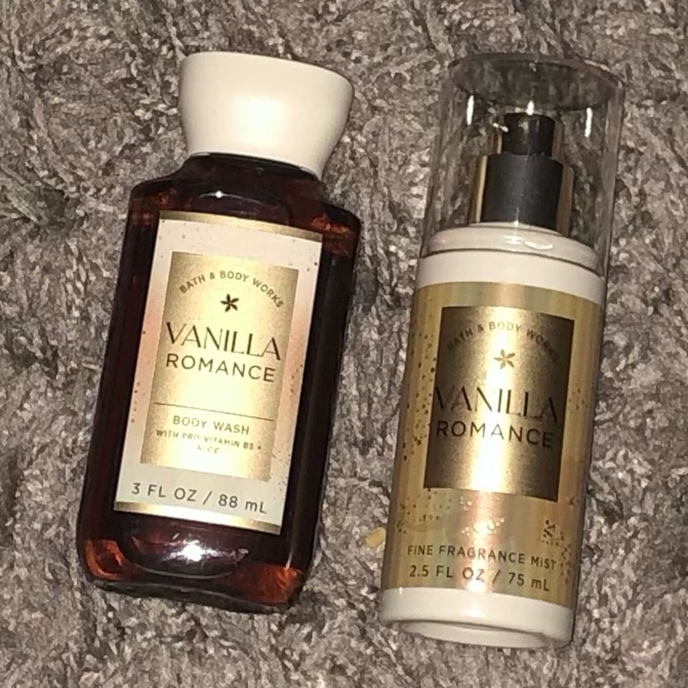 Bath & Body Works Vanilla Romance Travel Size Body Wash & Fine Fragrance Mist